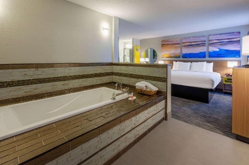 Days Inn by Wyndham Racine/Sturtevant image 13