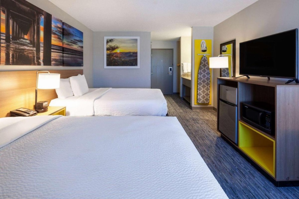 Days Inn by Wyndham Racine/Sturtevant Image 19