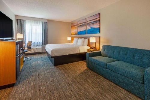 Days Inn by Wyndham Racine/Sturtevant image 32